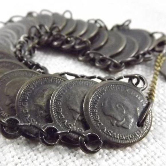 Vintage George V 1917 Faux Coin Bracelet - Picture 3 of 7